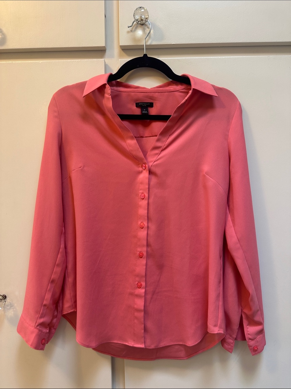 Ann Taylor Salmon Essential Blouse